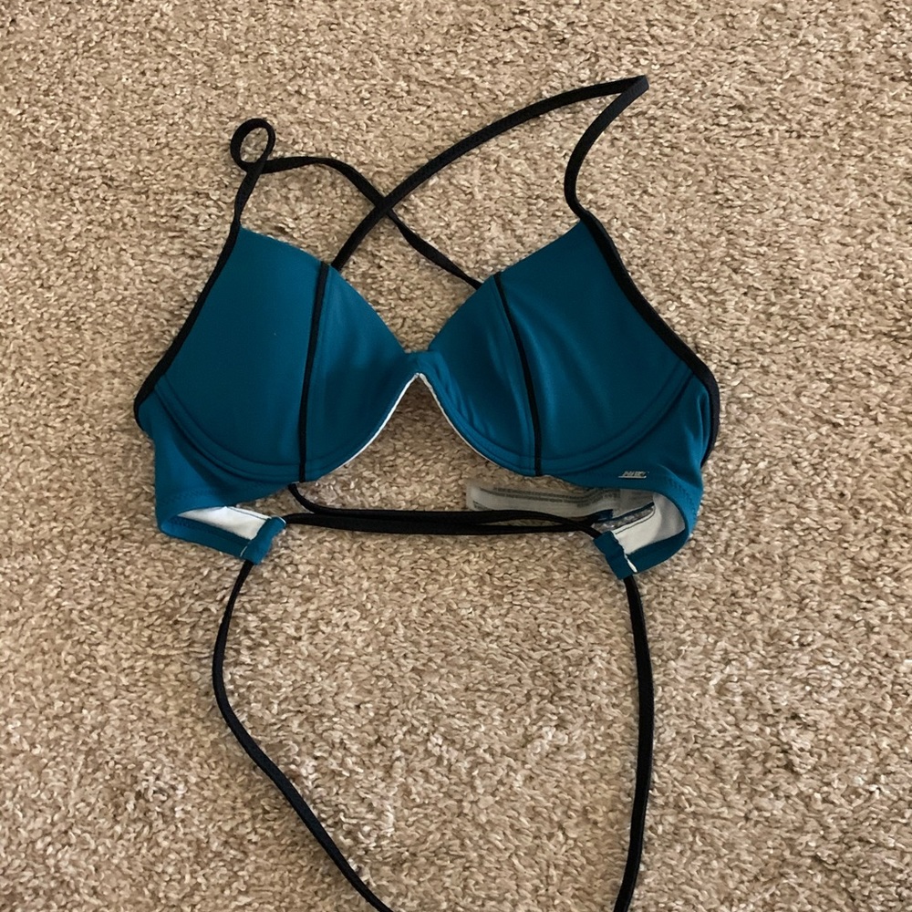 Victoria’s Secret pink bikini top